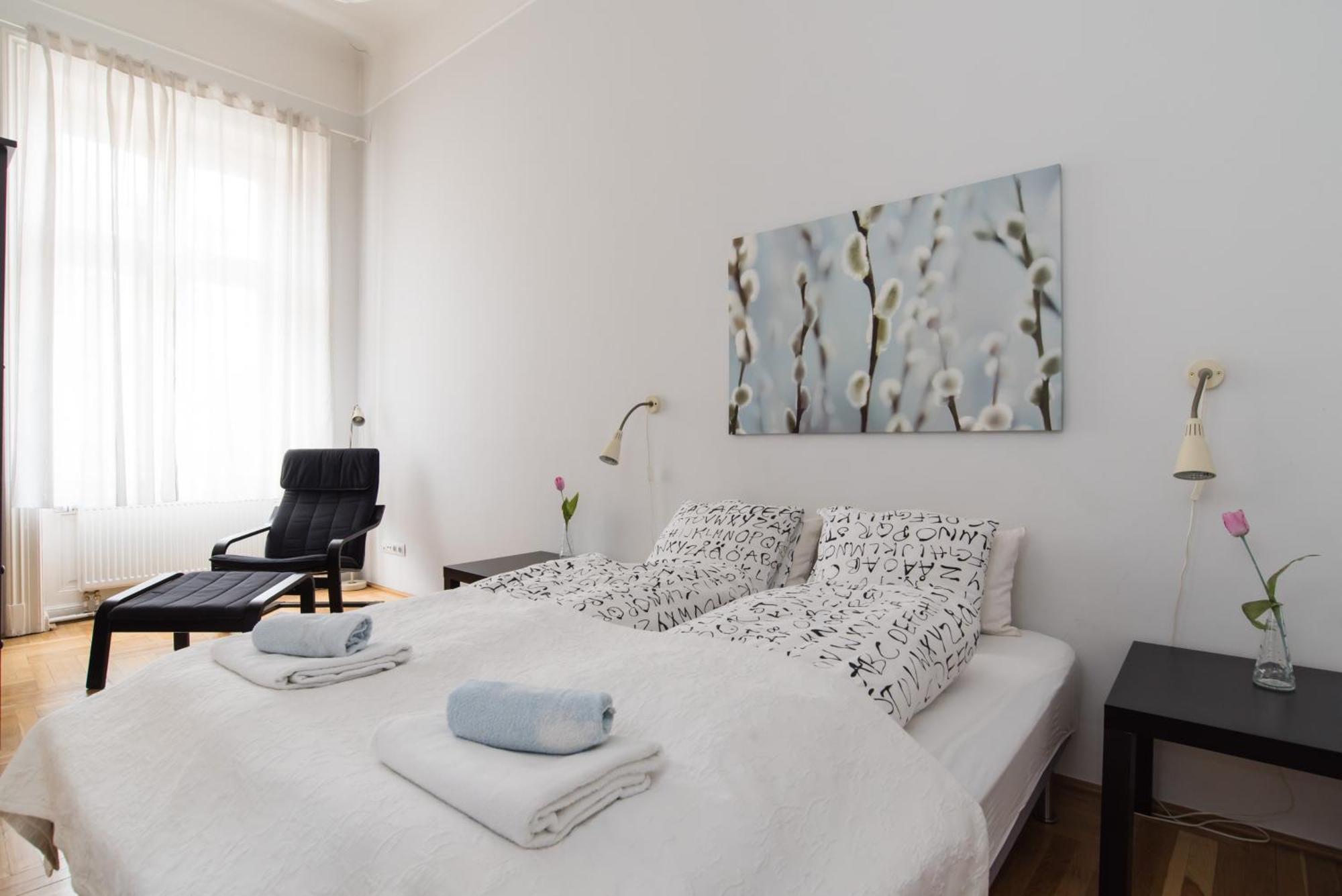Black & White Apartment Budapest Exterior foto